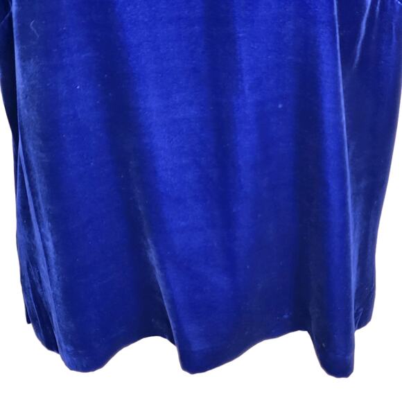 St. John Blue Velvet Short Sleeve Blouse Top Womens Small - Picture 3 of 11